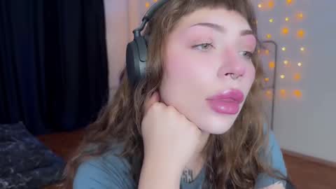 Snapshot of lovelorn_ chatting on 8, 12, 2024 Elsa online show from 8, 12, 2024