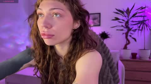 Snapshot of lovelorn_ chatting on 5, 4, 2026 Elsa online show from 5, 4, 2026