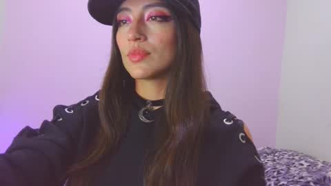 Snapshot of lovely_akira_xwx chatting on 17, 9, 2025 Tami online show from 17, 9, 2025