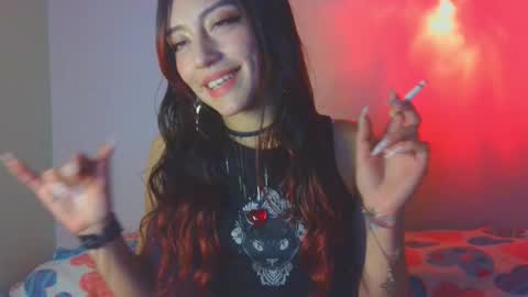 Snapshot of lovely_akira_xwx chatting on 8, 11, 2025 Tami online show from 8, 11, 2025