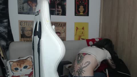 Cassie online show from 6, 1, 2025