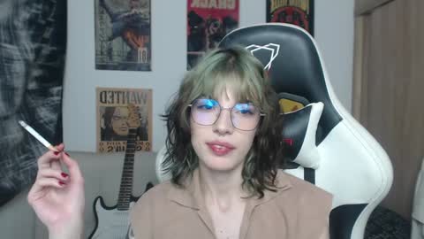 Cassie online show from 30, 1, 2025