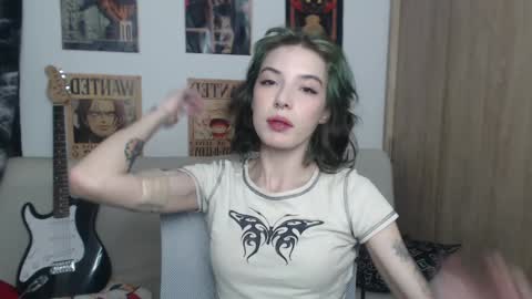 Cassie online show from 3, 2, 2025