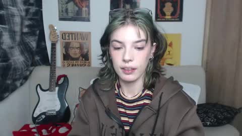 Cassie online show from 9, 2, 2025