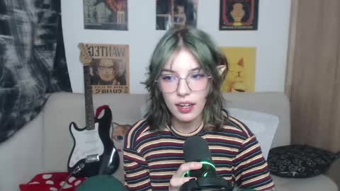 Cassie online show from 10, 2, 2025