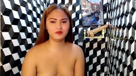 lovely_dirty online show from 2, 4, 2026