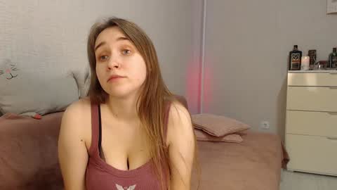 Lovely Hayley online show from 20, 12, 2024