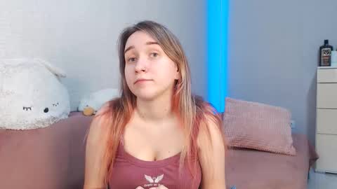 Lovely Hayley online show from 16, 2, 2026