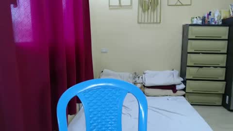 Lovely Laura online show from 7, 2, 2025