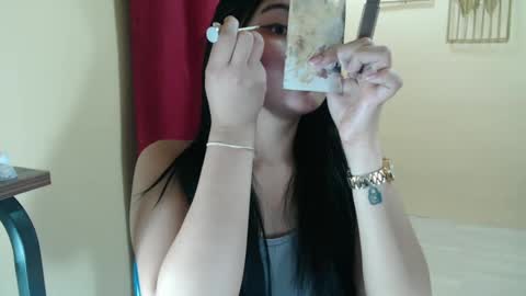 Lovely Laura online show from 24, 2, 2025