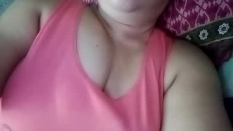Snapshot of lovely_orchid chatting on 25, 12, 2024 lovely_orchid online show from 25, 12, 2024