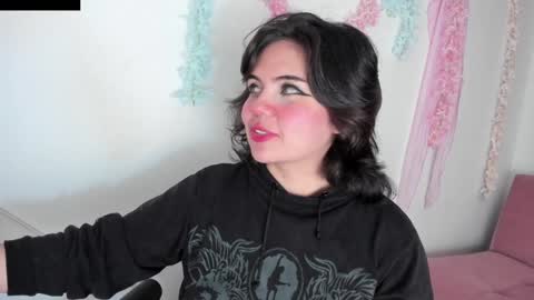 Snapshot of lovely_paris_01 chatting on 31, 12, 2024 Paris Rose online show from 31, 12, 2024