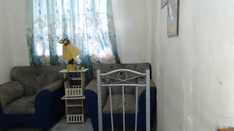 Snapshot of lovely_singlemom chatting on 23, 12, 2024 ask me dear online show from 23, 12, 2024