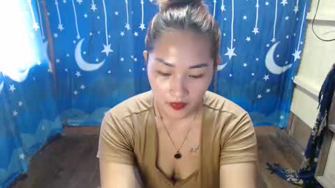 Snapshot of lovely_singlemom chatting on 24, 11, 2025 ask me dear online show from 24, 11, 2025