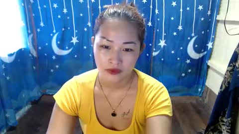 Snapshot of lovely_singlemom chatting on 27, 11, 2025 ask me dear online show from 27, 11, 2025