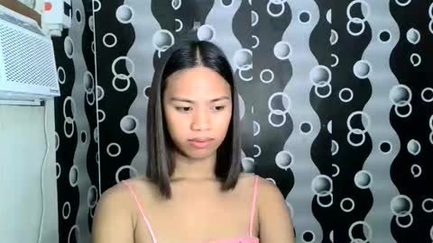 lovely_yvoneslutty online show from 12, 9, 2025