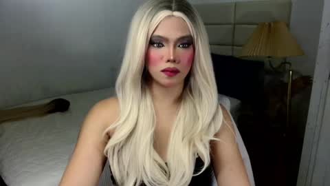 Snapshot of lovelycarel_777 chatting on 9, 11, 2025 LOVELY CAREL 777 online show from 9, 11, 2025