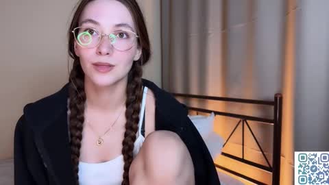 Solfiro online show from 23, 9, 2025