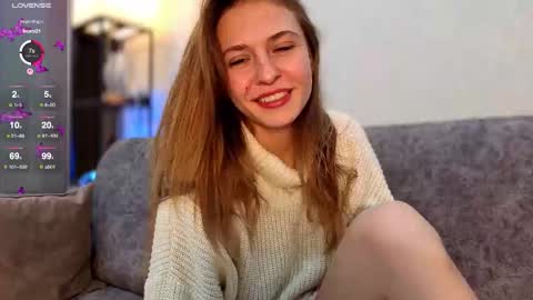 Snapshot of lovelykatea chatting on 7, 10, 2025 Kate only online show from 7, 10, 2025