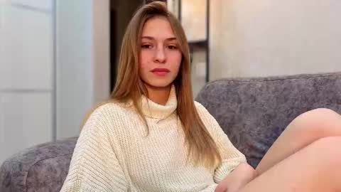 Snapshot of lovelykatea chatting on 14, 10, 2025 Kate only online show from 14, 10, 2025