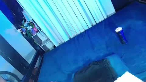 lovelymiss_shyna11 online show from 12, 2, 2025