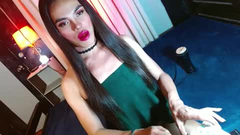 lovelymiss_shyna11 online show from 27, 2, 2025
