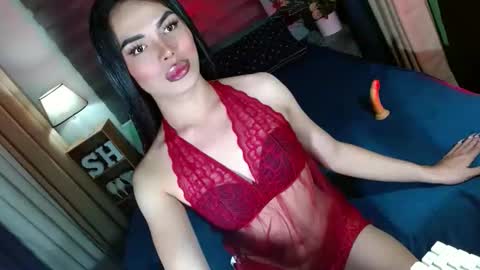 lovelymiss_shyna11 online show from 21, 12, 2025