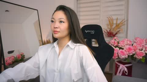 kim online show from 12, 1, 2025