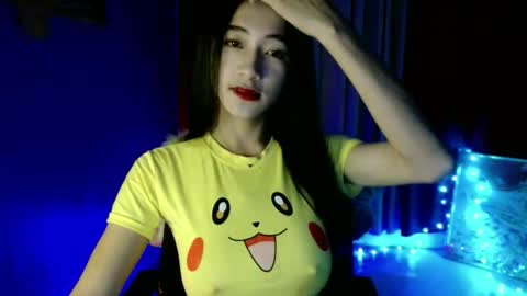 lovelypetite143 online show from 22, 3, 2026