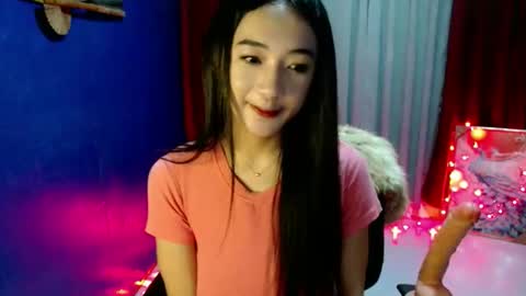 lovelypetite143 online show from 23, 5, 2026