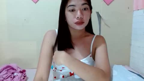 lovelypetitebigcock online show from 29, 9, 2025