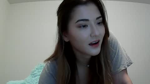 Queen Aria  online show from 5, 11, 2025