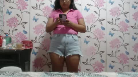 Angelquey online show from 4, 12, 2024