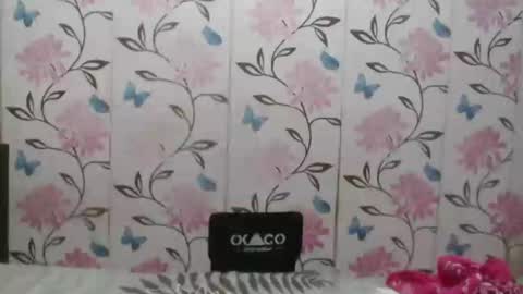 Angelquey online show from 8, 1, 2025