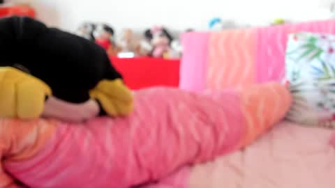 Snapshot of lovelywoman23 chatting on 19, 2, 2025 lovelywoman23 online show from 19, 2, 2025