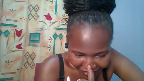 Snapshot of lovelyy_dreams chatting on 13, 3, 2026 Hanna online show from 13, 3, 2026