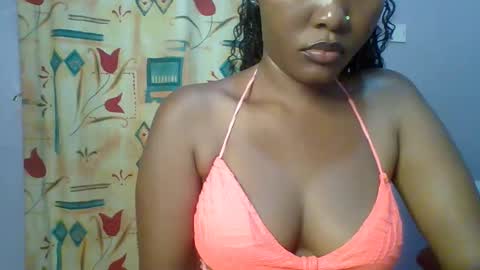 Snapshot of lovelyy_dreams chatting on 19, 3, 2026 Hanna online show from 19, 3, 2026