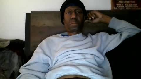 lovenylontoesonu online show from 25, 2, 2026