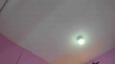 Snapshot of lovequeen02 chatting on 15, 1, 2026 L O V E online show from 15, 1, 2026