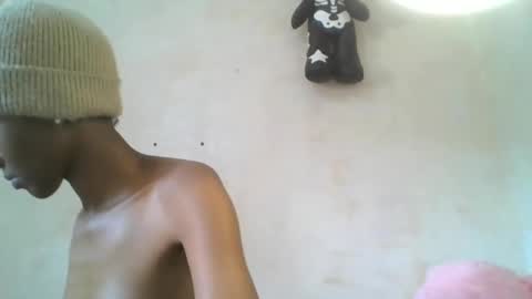 Snapshot of lovers_oncam chatting on 2, 3, 2026 RedJoy online show from 2, 3, 2026