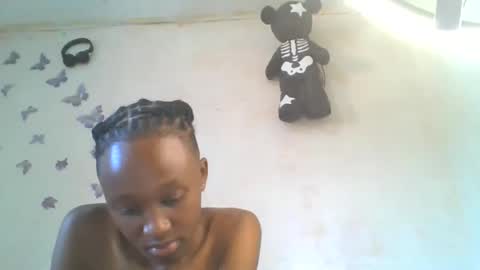 Snapshot of lovers_oncam chatting on 11, 4, 2026 RedJoy online show from 11, 4, 2026