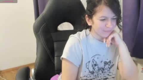Snapshot of lovesally7 chatting on 26, 2, 2025 lovesally7 online show from 26, 2, 2025
