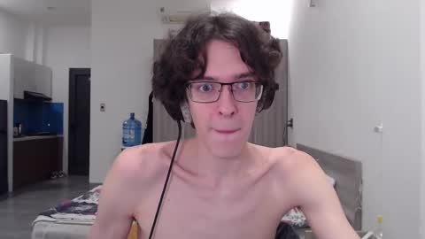 LovesomeCookie online show from 3, 12, 2025