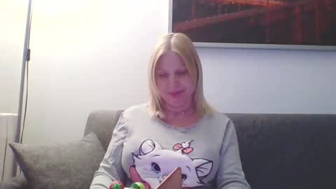 Marlyn online show from 18, 2, 2025