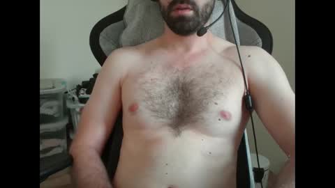 lovetojiz933 online show from 4, 1, 2025