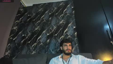 Snapshot of lovexjuxn77 chatting on 23, 3, 2026 lovexjuxn77 online show from 23, 3, 2026