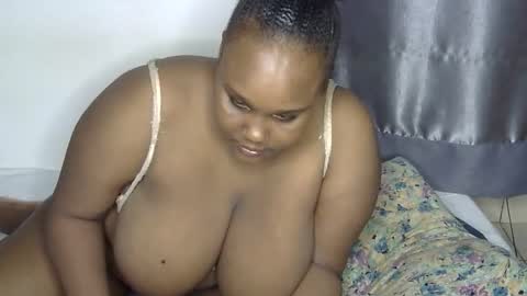 loveytiana online show from 12, 5, 2026