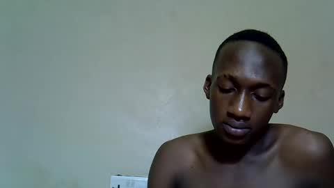 Snapshot of lovics chatting on 12, 11, 2025 lovics online show from 12, 11, 2025