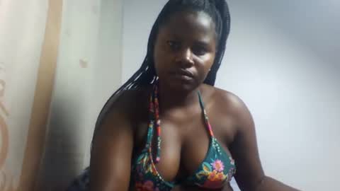 Snapshot of lovie_paula chatting on 17, 9, 2025 lovie_paula online show from 17, 9, 2025