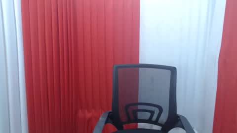 Snapshot of loving_scarlet19 chatting on 24, 2, 2026 Scarlet online show from 24, 2, 2026